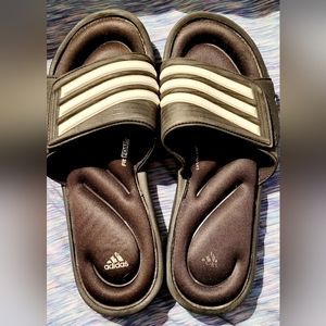 Adidas slip on sandles